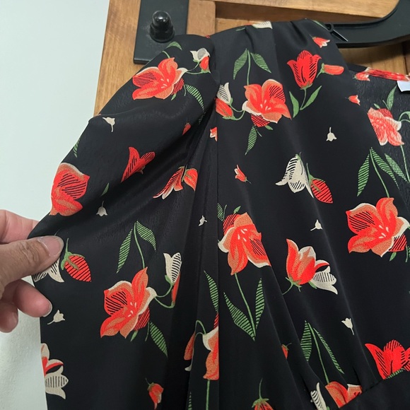 Top shop dress worn only once - Picture 2 of 4